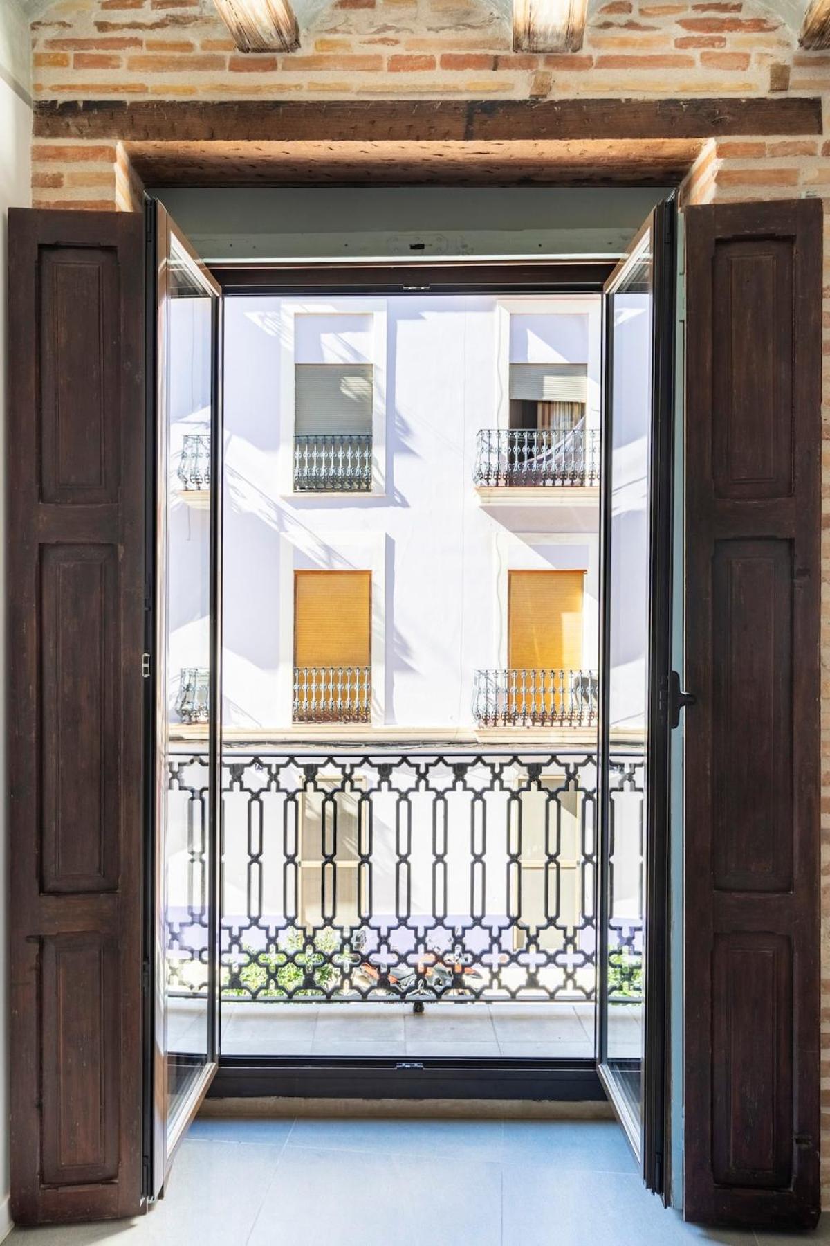 Centrica Y Encantadora Vivienda. Valencia Luaran gambar